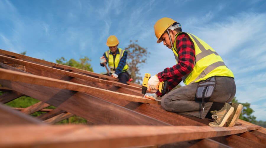 Professional Flat Roofing Installation services in Floyds Knobs, IN